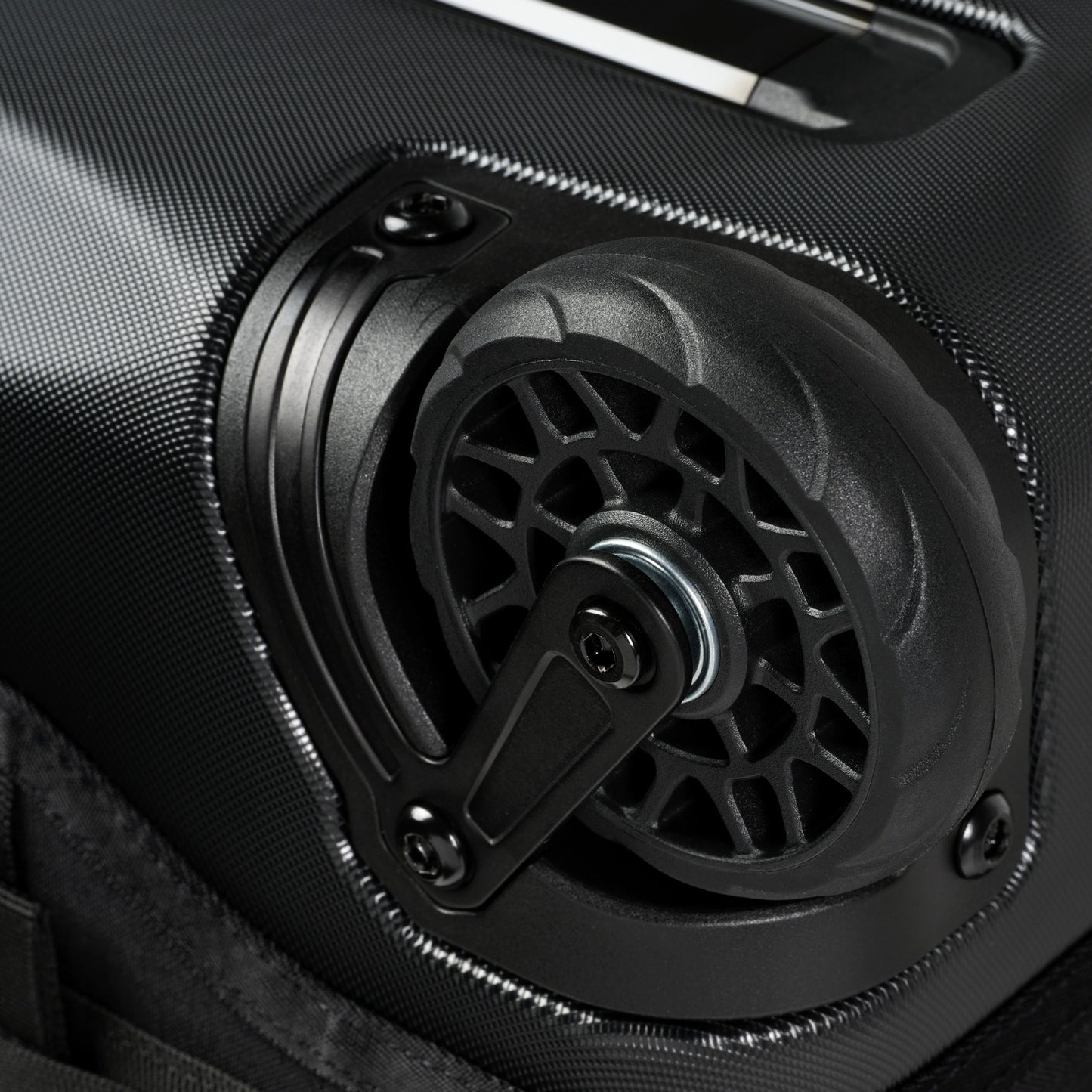 Rolling Hybrid Duffel Carry-on